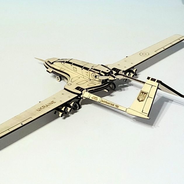 Конструктор дерев'яний безпілотник Bayraktar TB2