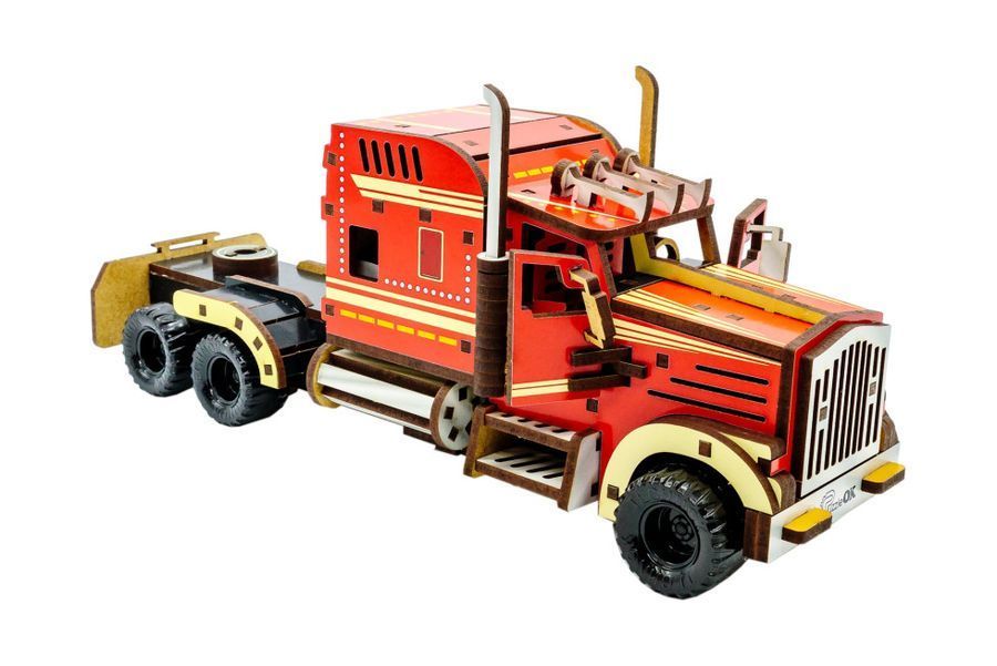 Дерев'яний 3D конструктор Тягач з напівпричепом Wood Truck
