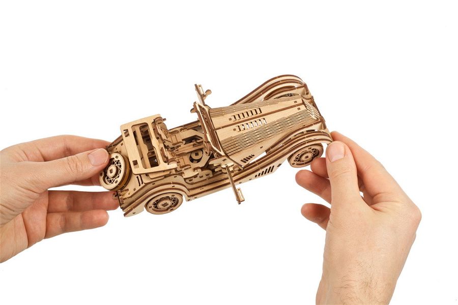 Механічна модель Спорткар Спритна миша UGEARS